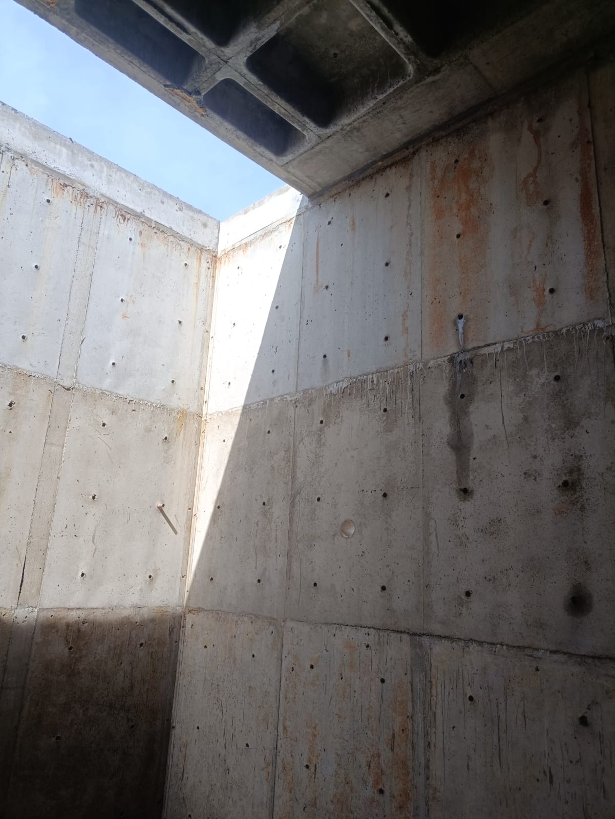 Obra híbrida em concreto armado e steel frame, detalhe 8